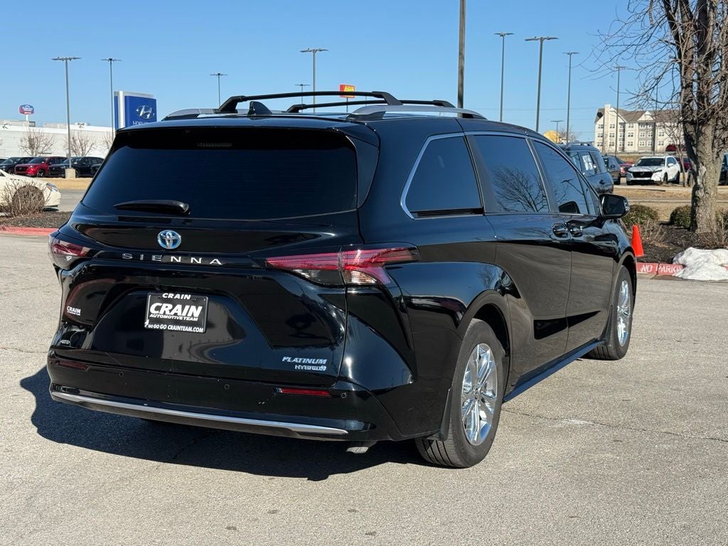 2024 Toyota Sienna Platinum 7 Passenger