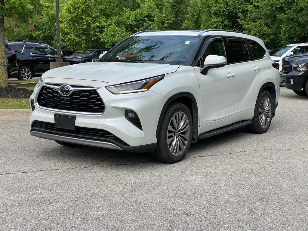 2022 Toyota Highlander Platinum