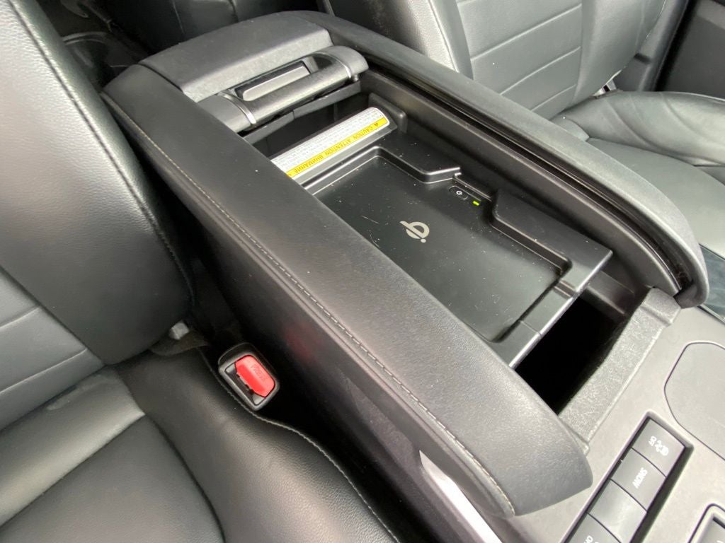 2021 Toyota Highlander XLE CLEAN CARFAX