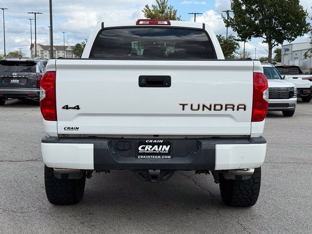2017 Toyota Tundra TRD Pro - 4WD / 8" LIFT! / CLEAN CARFAX