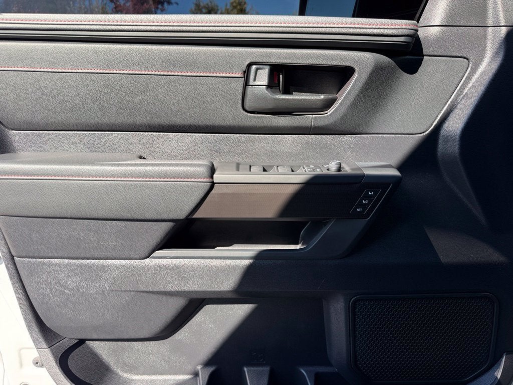 2023 Toyota Tundra Hybrid TRD Pro - 4WD / PANORAMIC SUNROOF