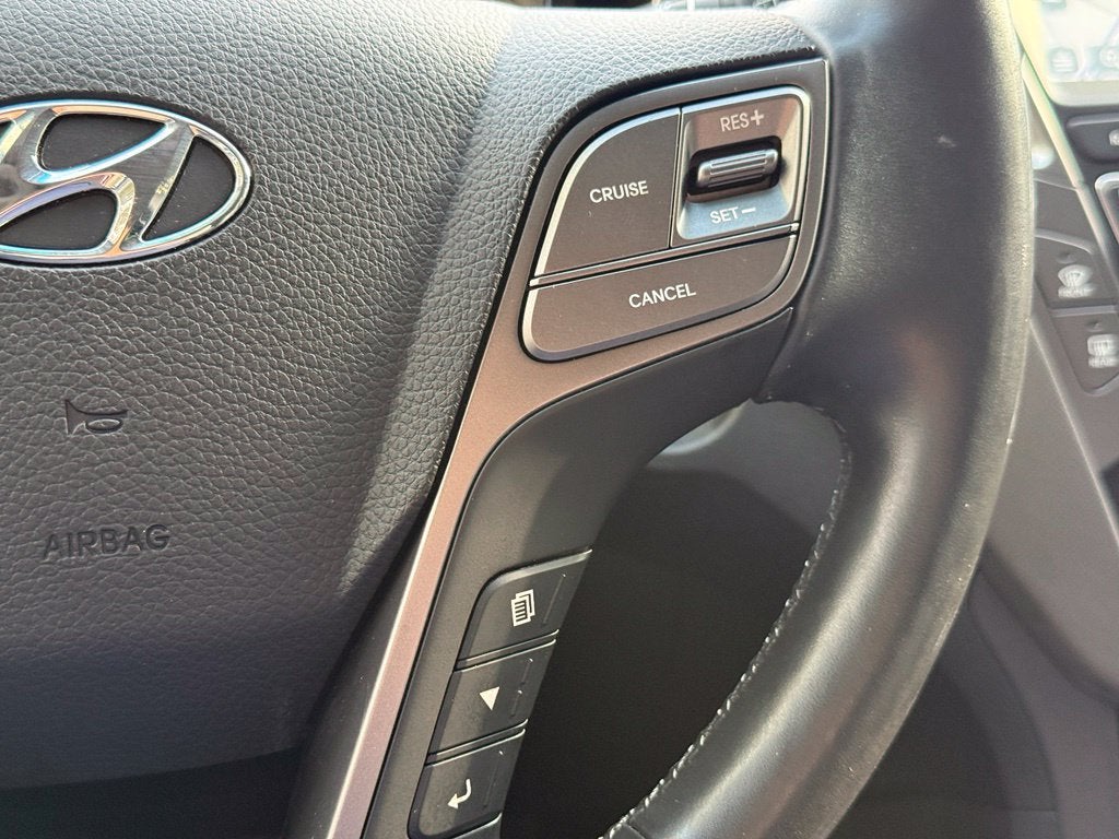 2017 Hyundai Santa Fe Sport 2.0T Ultimate - PANORAMIC SUNROOF