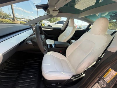 2023 Tesla Model 3 Base