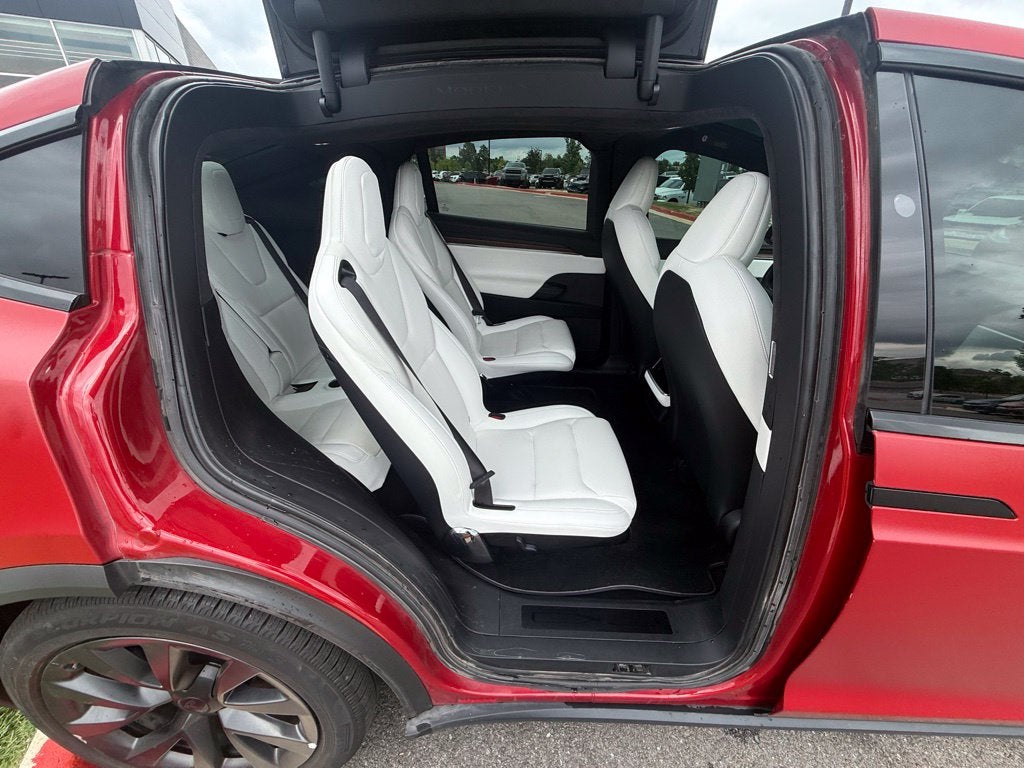 2022 Tesla Model X Base - AWD / THIRD ROW!