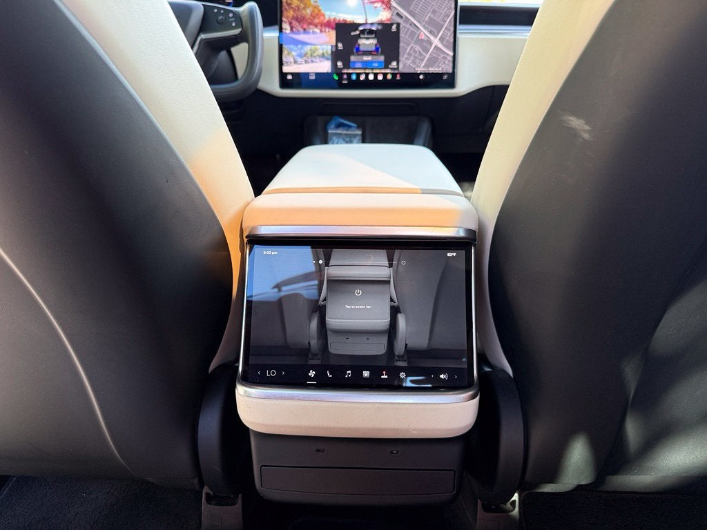 2022 Tesla Model X Base - AWD / 3RD ROW / CLEAN CARFAX