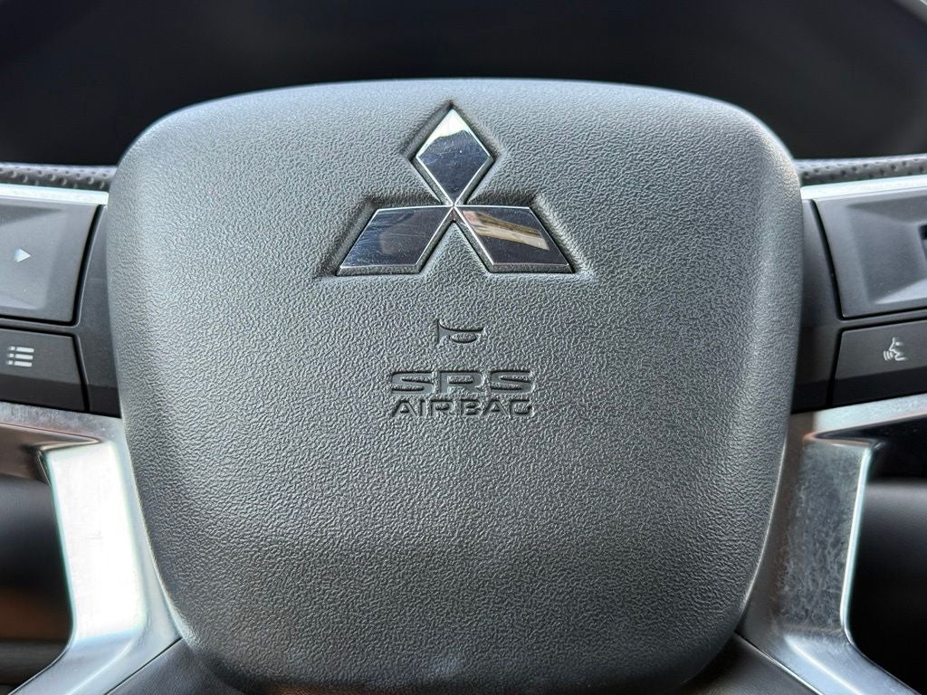 2022 Mitsubishi Outlander Black Edition