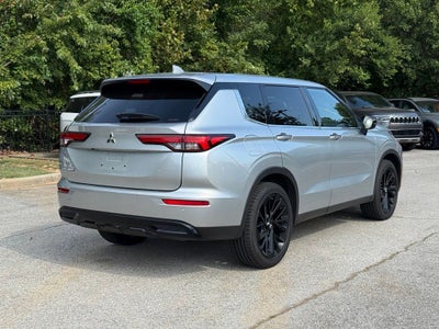 2022 Mitsubishi Outlander Black Edition