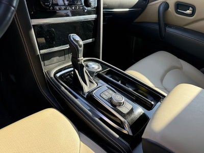 2022 INFINITI QX80 Premium Select