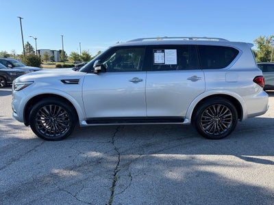 2022 INFINITI QX80 Premium Select