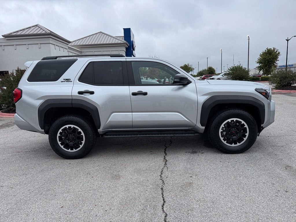2025 Toyota 4Runner TRD Off-Road - 4WD / CLEAN CARFAX / ONE OWNER