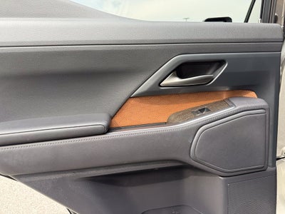 2026 Lexus GX 550 Premium+ - LIFTED! / 4WD / SUNROOF / CAPTAIN'S CHAIRS