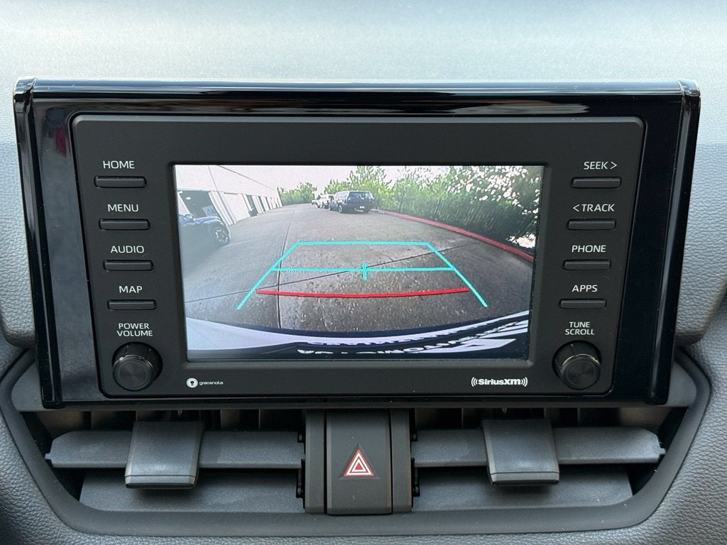 2022 Toyota RAV4 Hybrid XLE - AWD | SUNROOF | CLEAN CARFAX