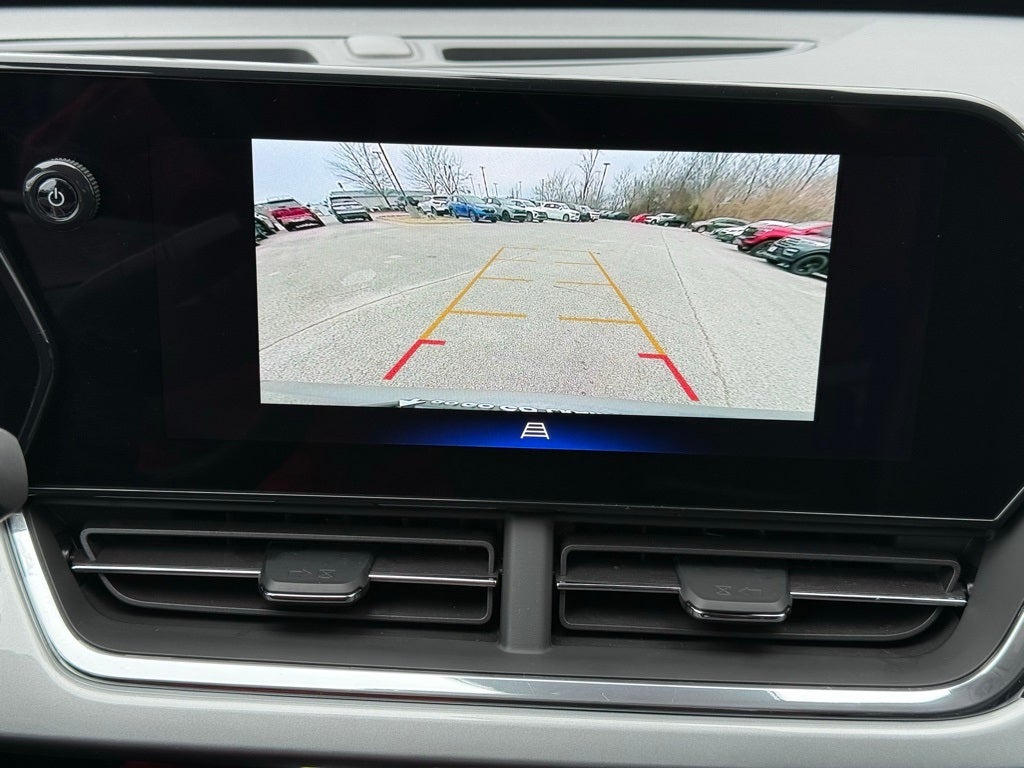 2025 Chevrolet Trax LT CLEAN CARFAX