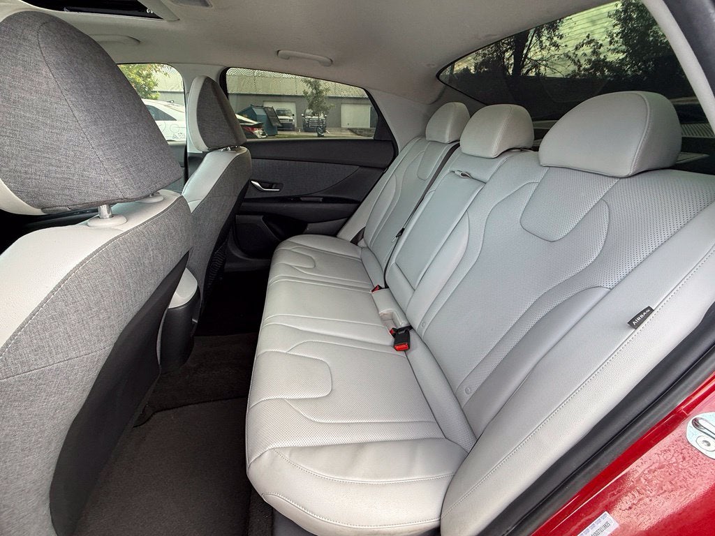 2026 Hyundai Elantra Limited - HYUNDAI CPO / CLEAN CARFAX / ONE OWNER