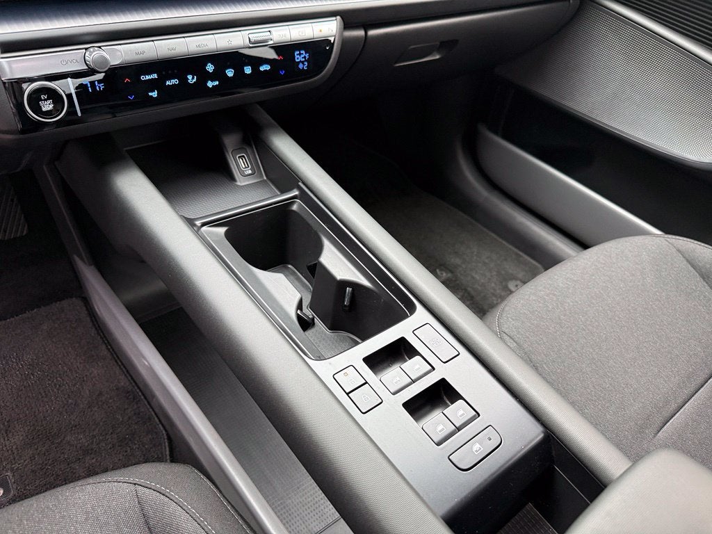 2025 Hyundai IONIQ 6 SE - HYUNDAI CPO / CLEAN CARFAX / ONE OWNER