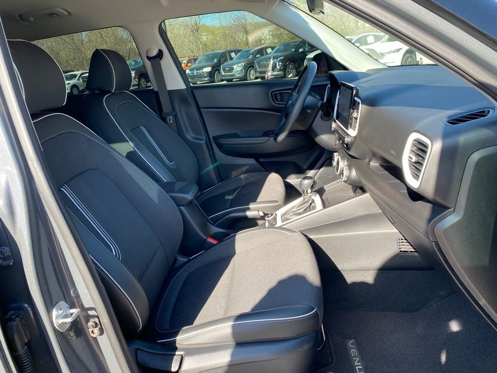 2025 Hyundai Venue Limited