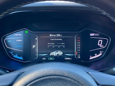 2022 Kia Niro LXS