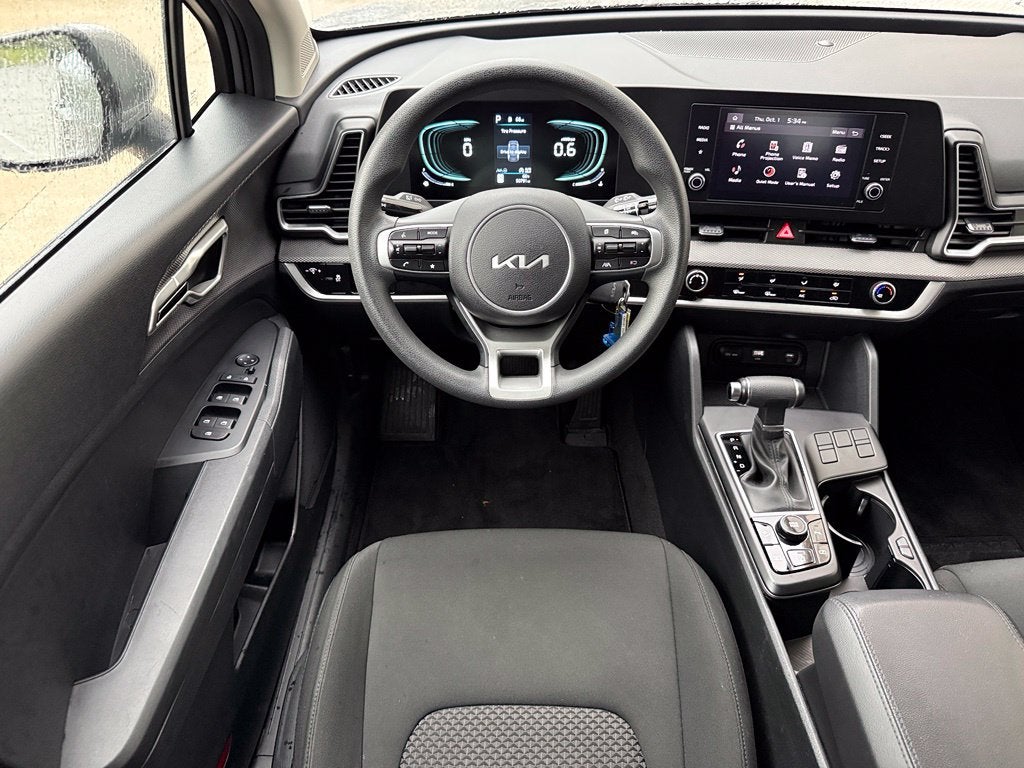 2025 Kia Sportage LX - CLEAN CARFAX / ONE OWNER