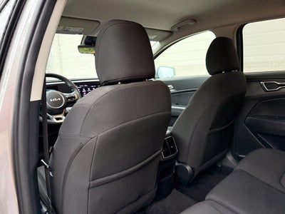2025 Kia Sportage LX - CLEAN CARFAX / ONE OWNER