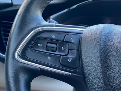 2022 Buick Envision Avenir FWD / TECH PKG / MOONROOF / CLEAN CARFAX