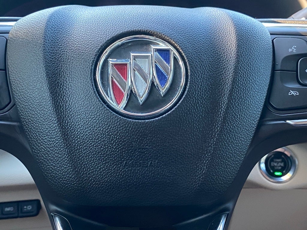 2022 Buick Envision Avenir FWD / TECH PKG / MOONROOF / CLEAN CARFAX