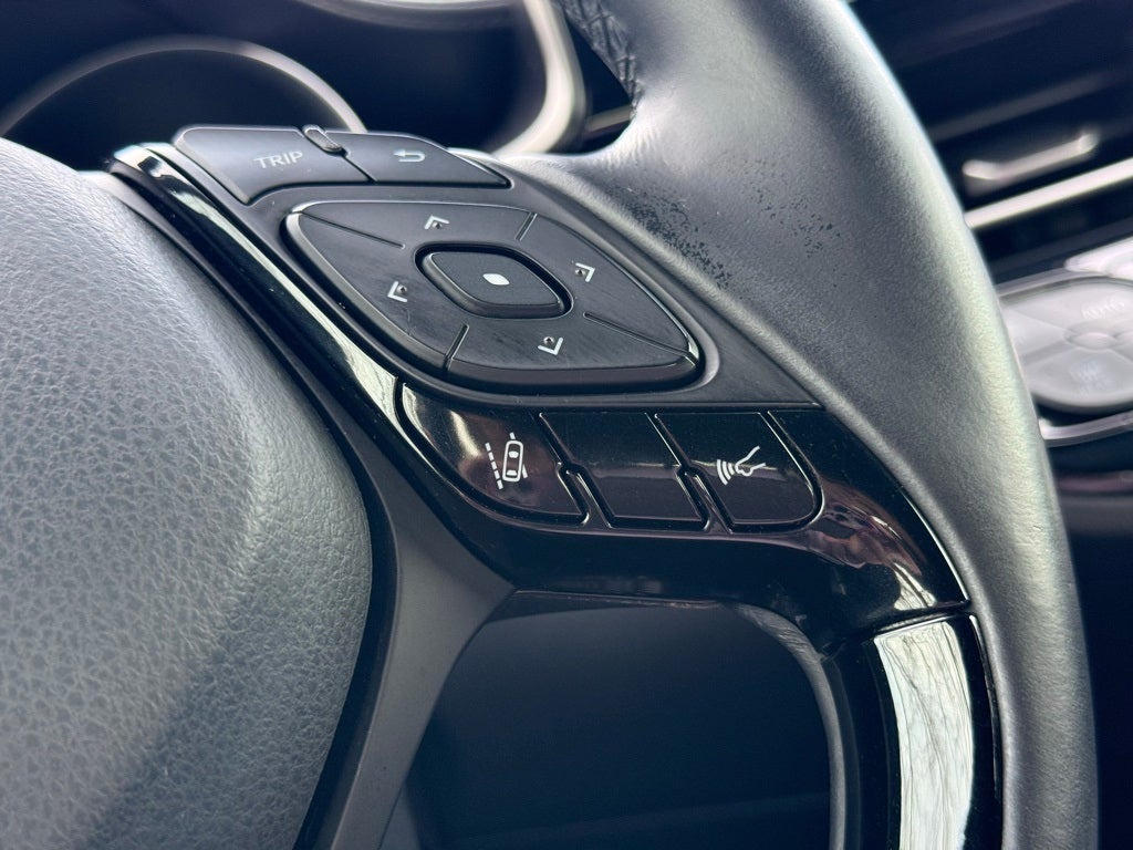 2018 Toyota C-HR XLE Premium CLEAN CLEAN CLEAN