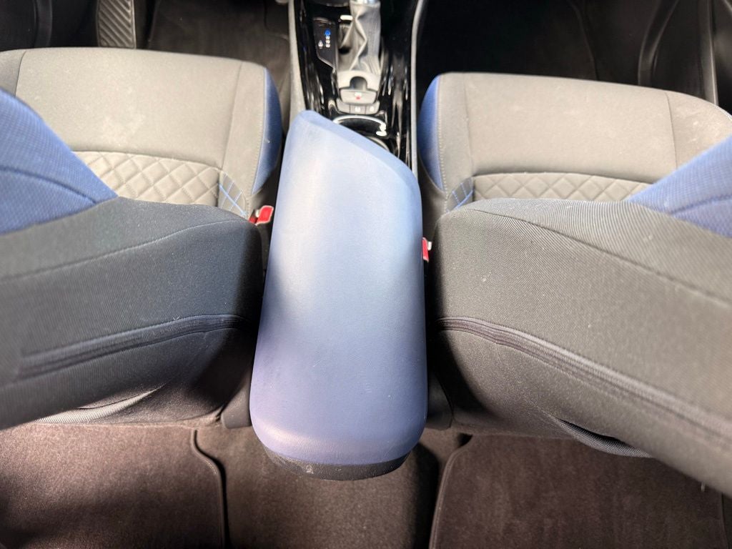 2021 Toyota C-HR XLE POWER LIFTGATE