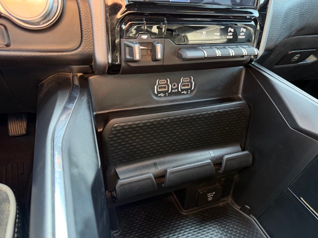 2024 RAM 1500 Laramie