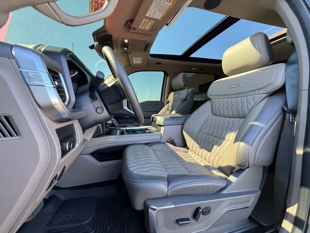 2025 Ford F-250SD Platinum