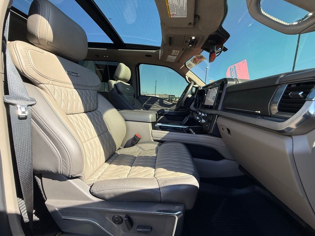 2025 Ford F-250SD Platinum