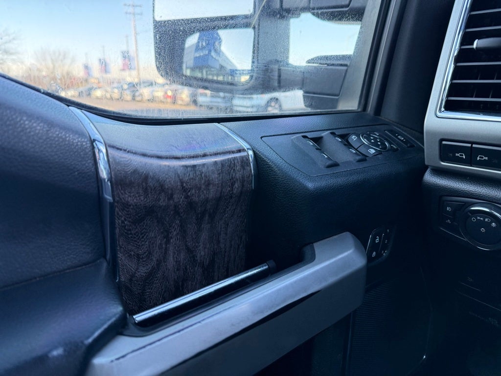 2018 Ford F-350SD Lariat Hard loaded!! DELETED