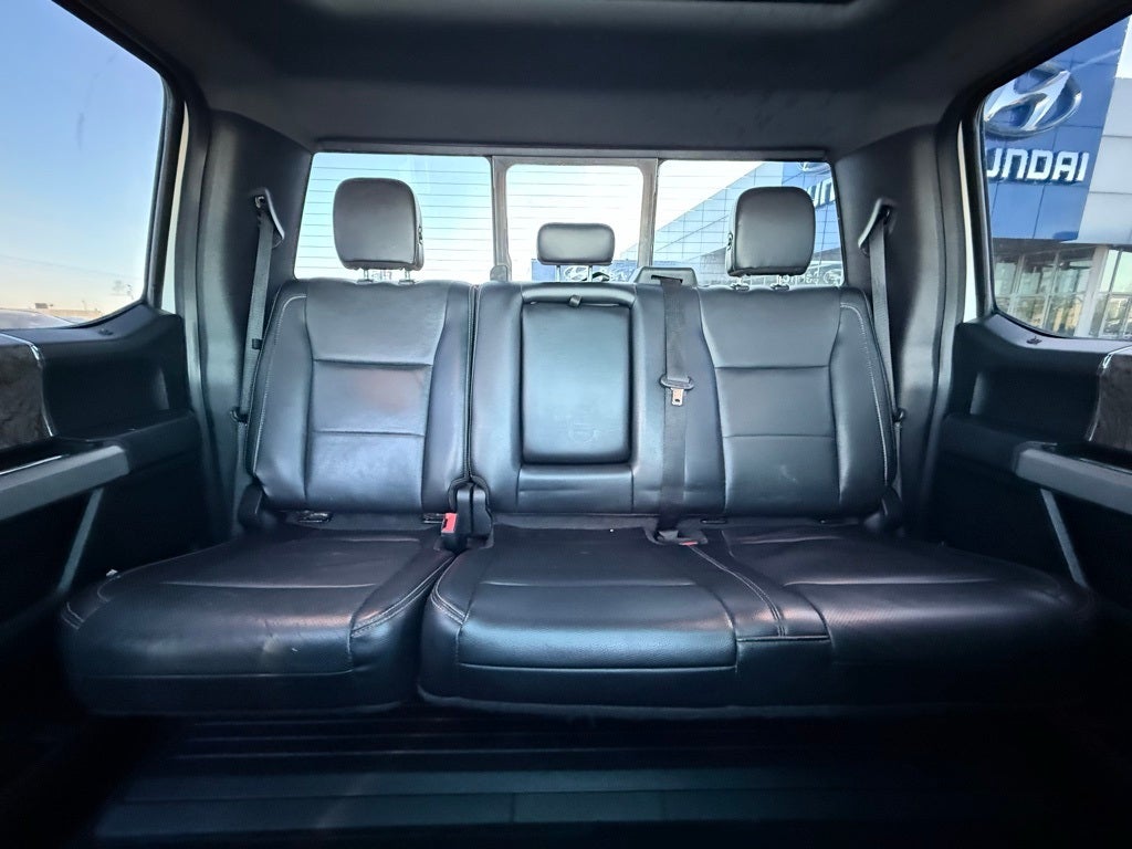 2018 Ford F-350SD Lariat Hard loaded!! DELETED