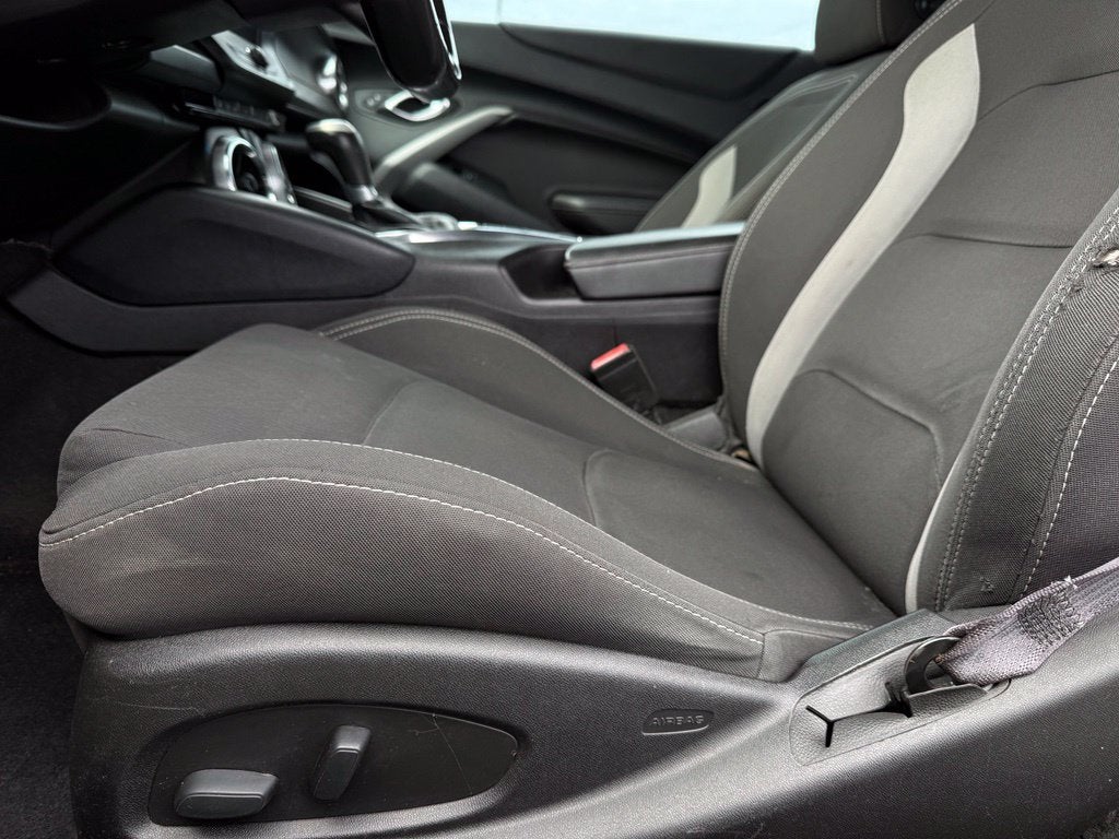 2016 Chevrolet Camaro 1LT