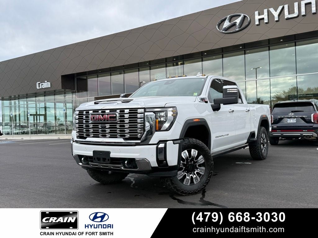 2024 GMC Sierra 2500HD Denali DENALI PREFERRED POWER STEPS,