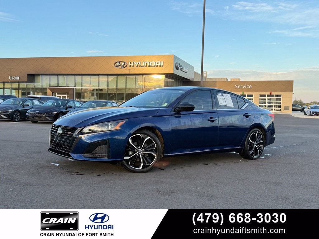 2023 Nissan Altima 2.5 SR