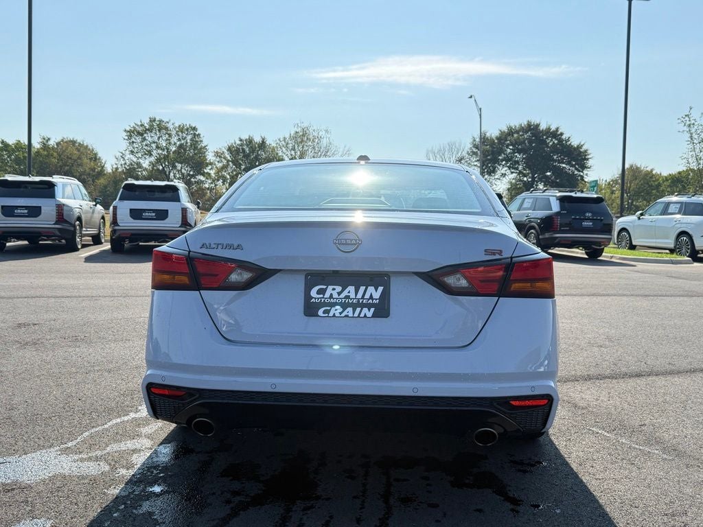 2025 Nissan Altima 2.5 SR