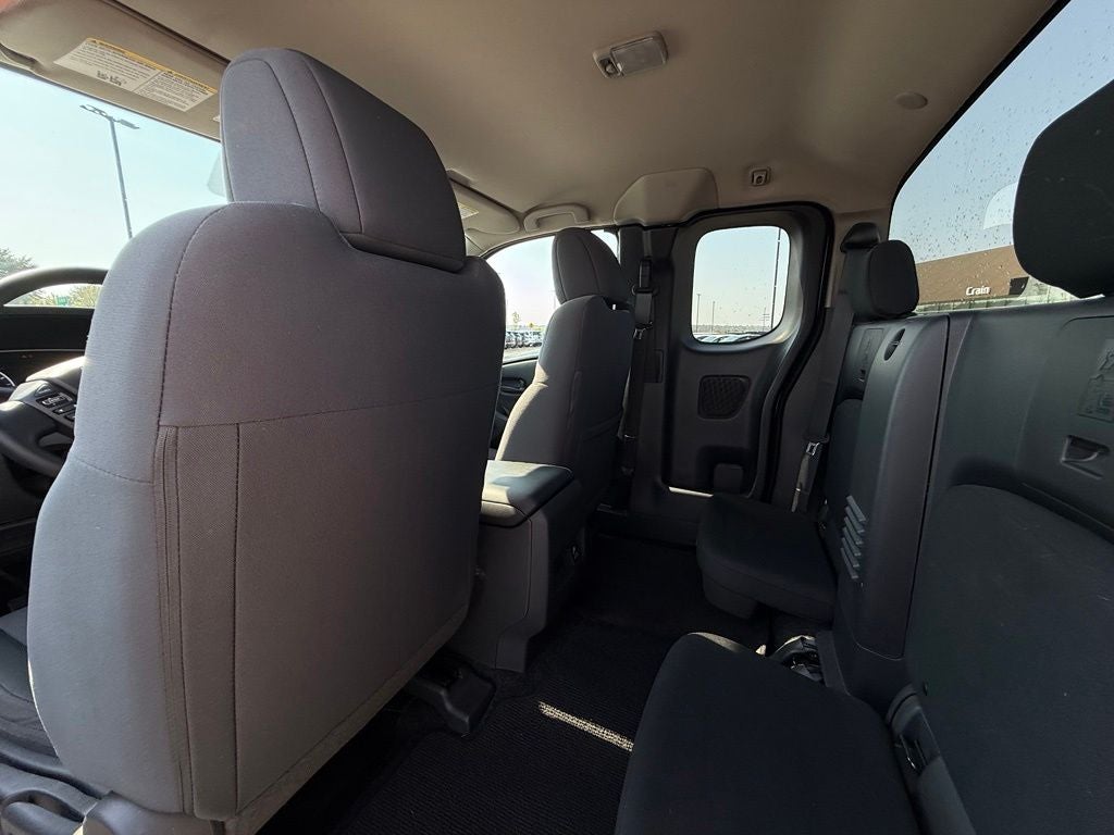 2025 Nissan Frontier S