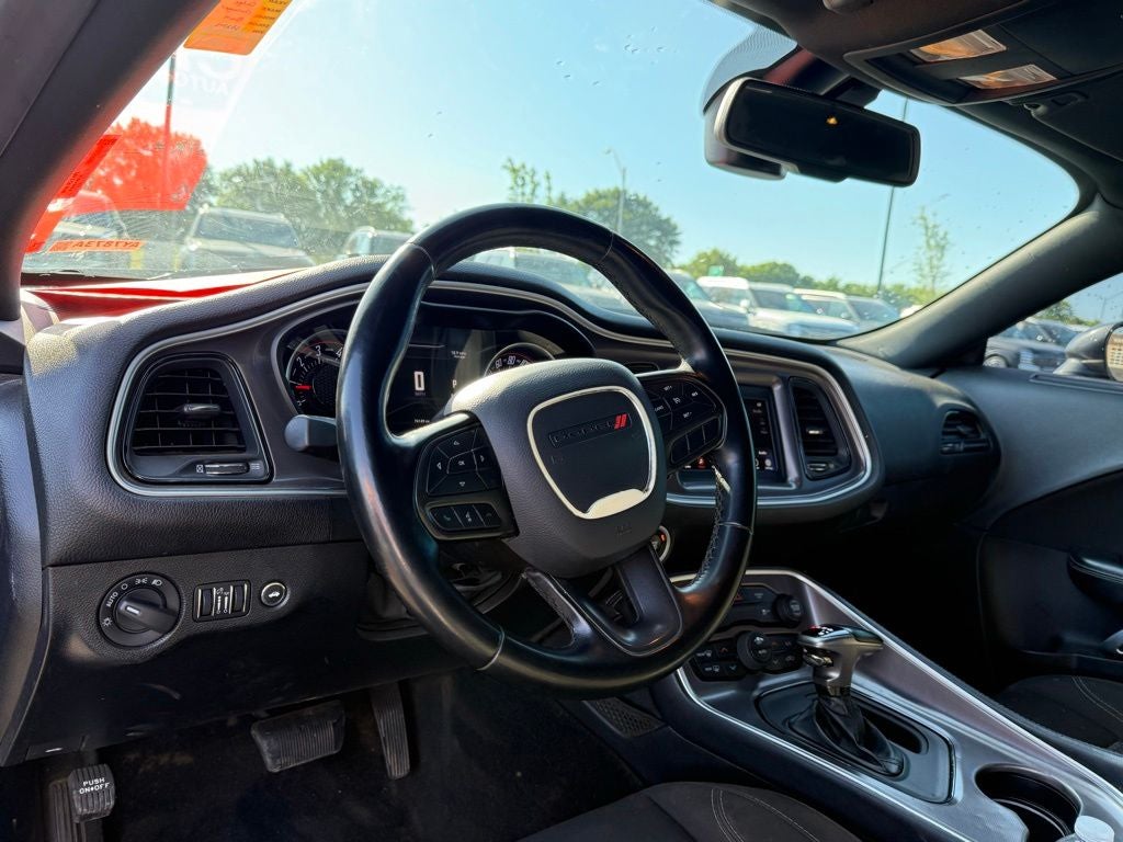 2021 Dodge Challenger SXT