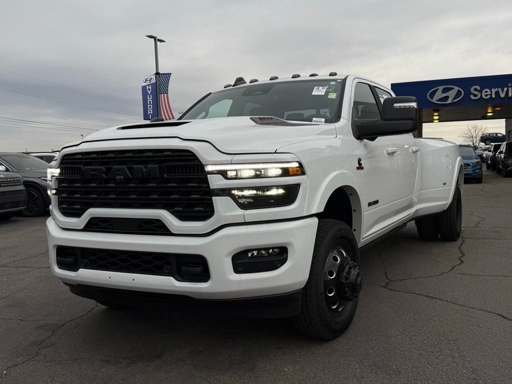 2026 RAM 3500 Limited