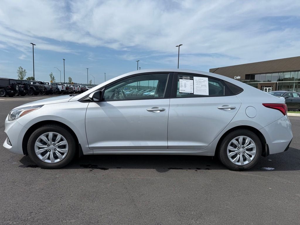 2021 Hyundai Accent SE