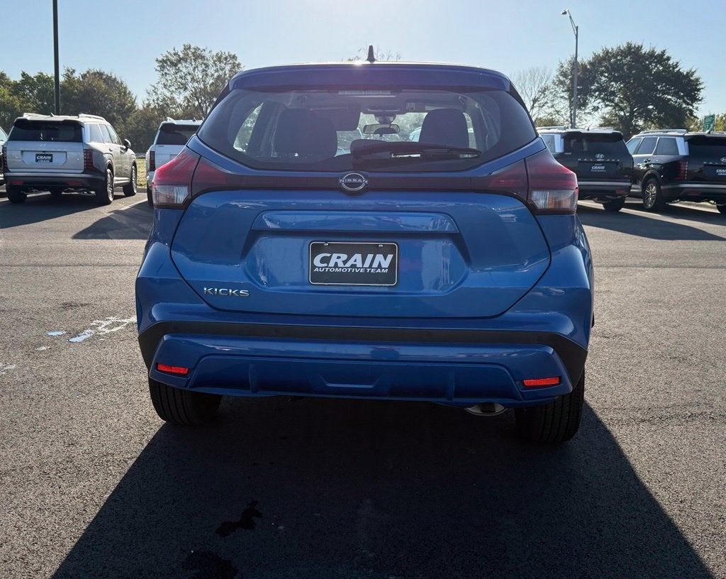 2025 Nissan Kicks Play S