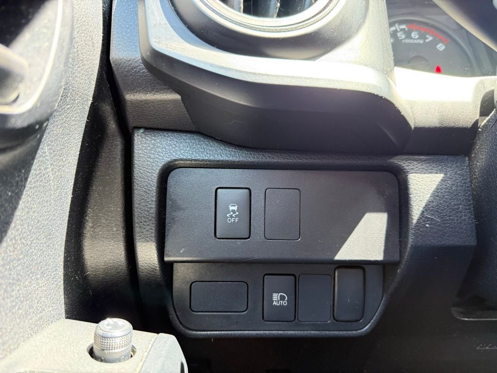 2020 Toyota Tacoma SR