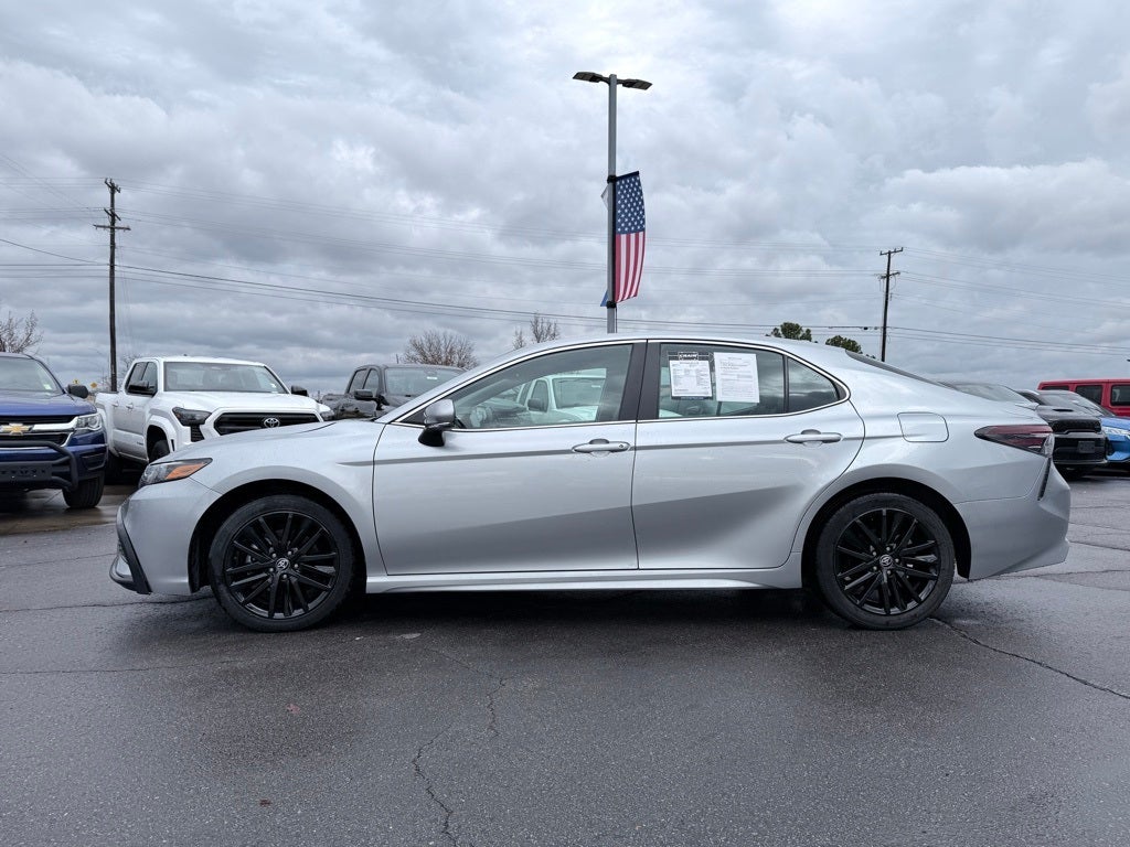 2024 Toyota Camry SE