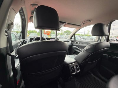 2022 Kia Sorento S