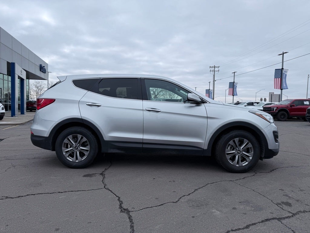 2016 Hyundai Santa Fe Sport 2.4 Base