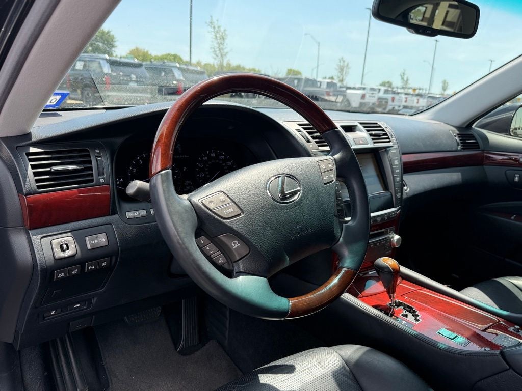 2010 Lexus LS 460