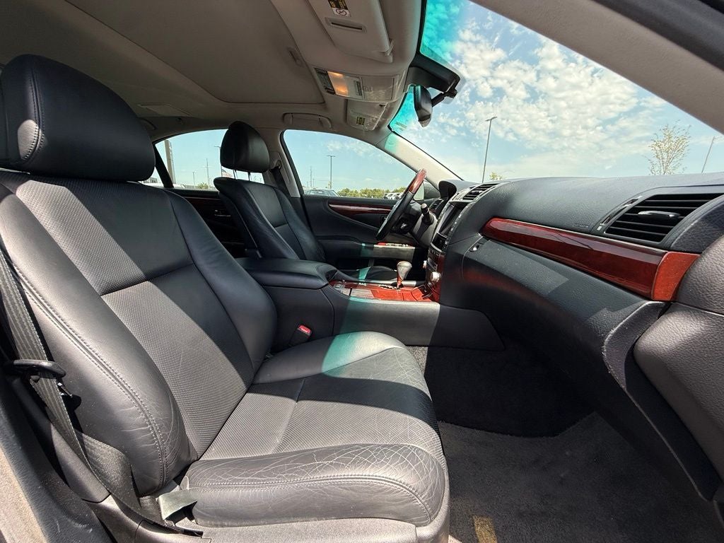 2010 Lexus LS 460