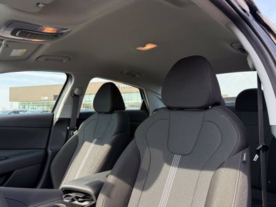 2025 Hyundai Elantra SE CPO Eligible