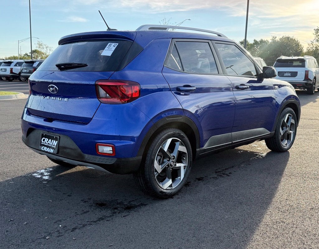 2024 Hyundai Venue SEL CPO Eligible