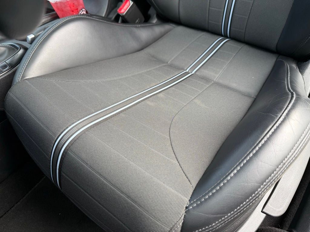 2022 Hyundai Veloster N Base